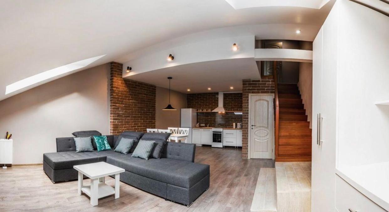 Apartment Ploscha Rynok Lviv Exteriör bild