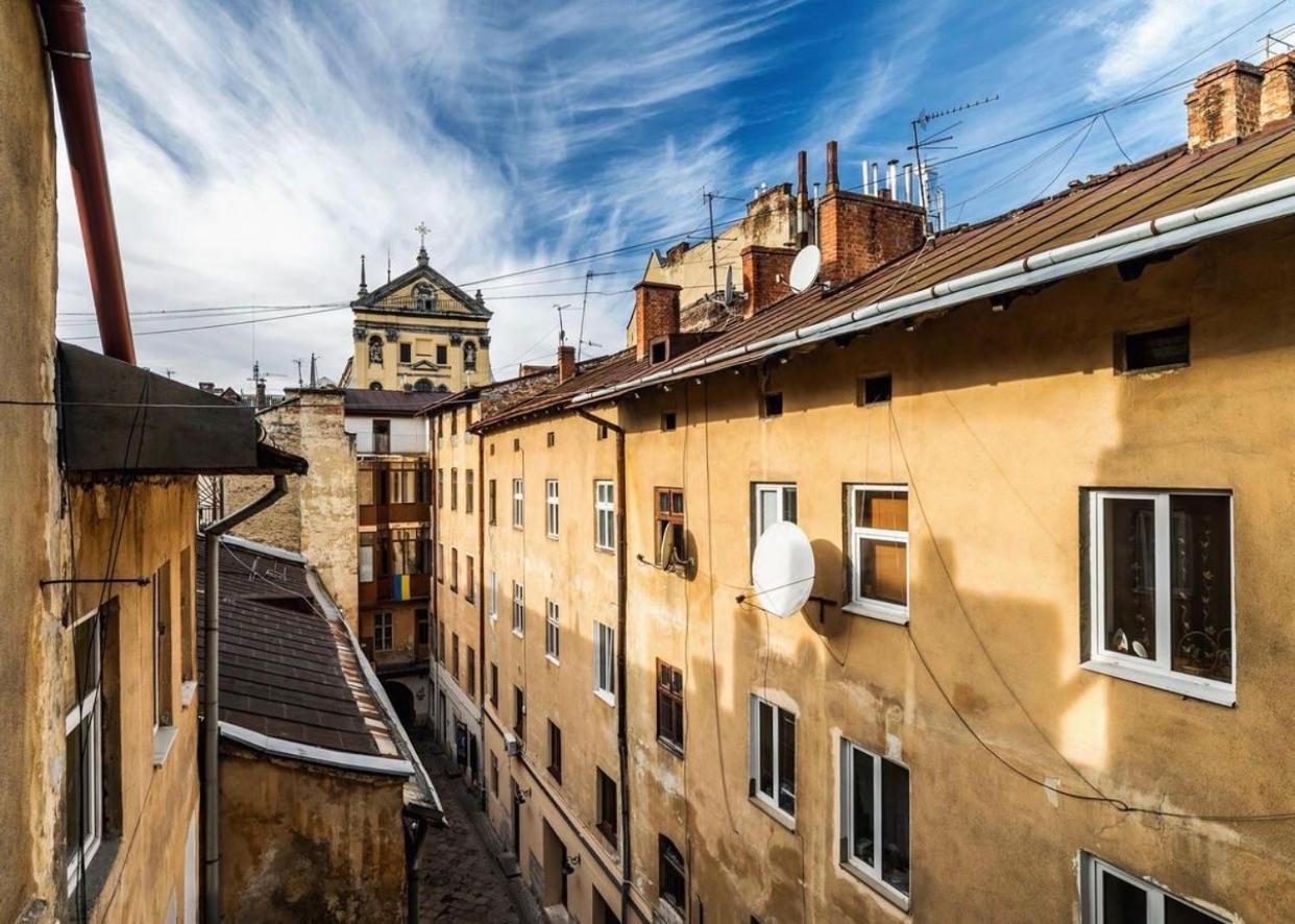 Apartment Ploscha Rynok Lviv Exteriör bild