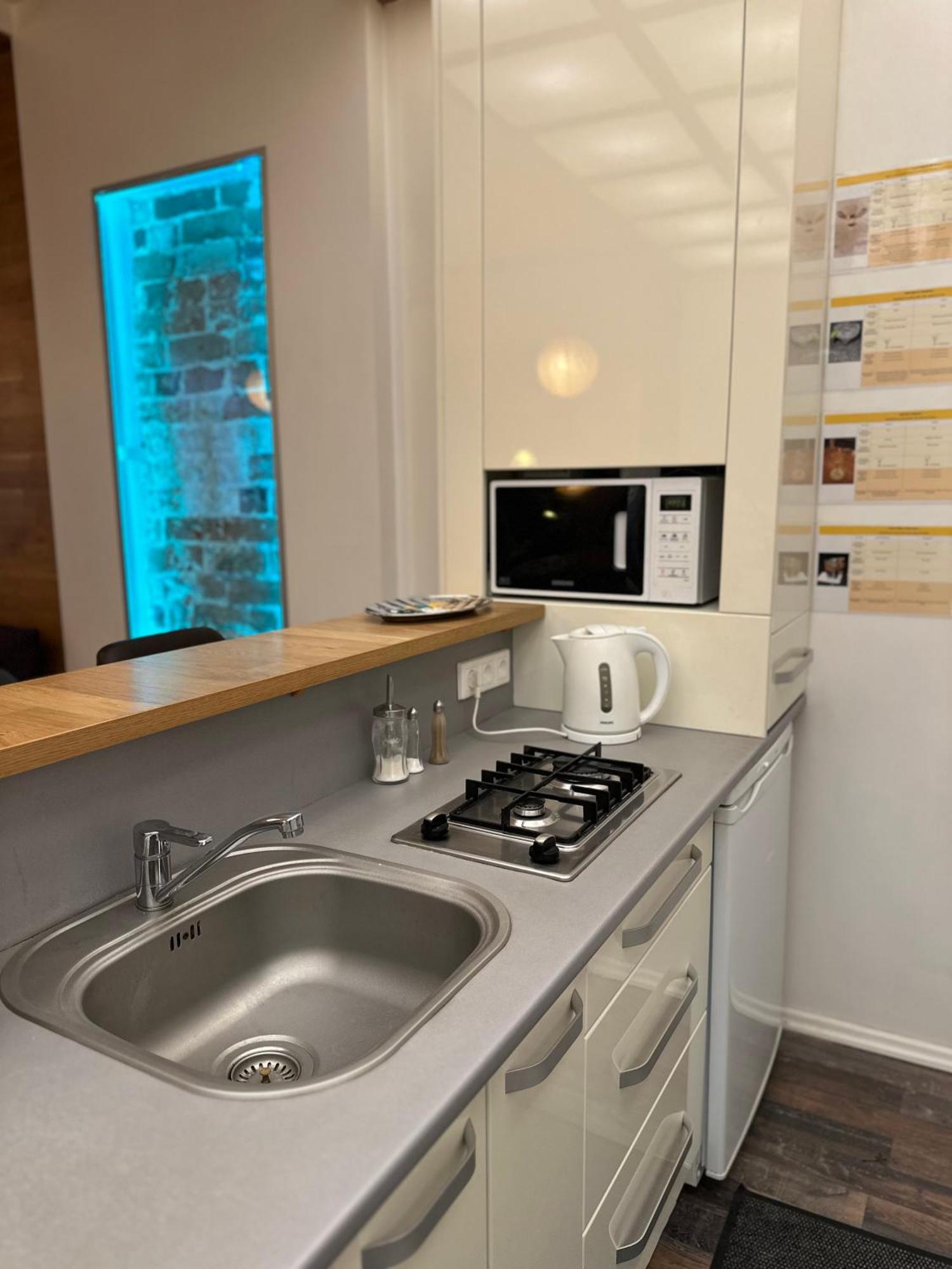 Apartment Ploscha Rynok Lviv Exteriör bild