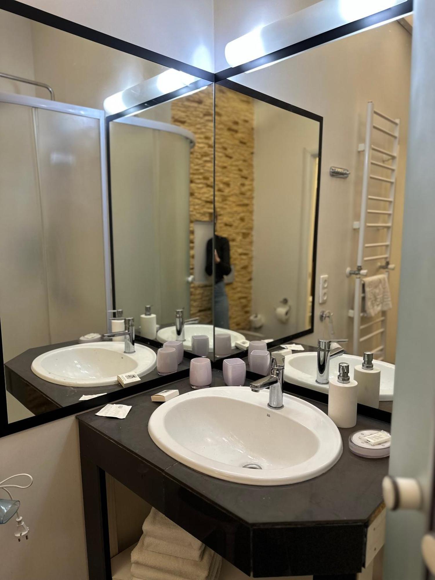 Apartment Ploscha Rynok Lviv Exteriör bild